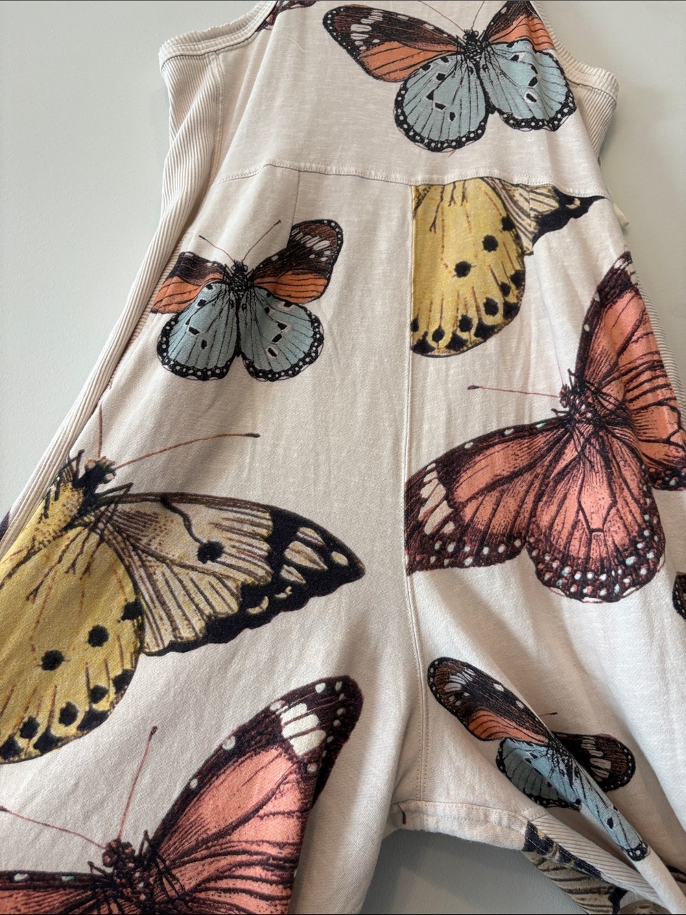 Anthropologie butterfly print Sleeveless Cream slouchy Jumpsuit large - Picture 6 of 8